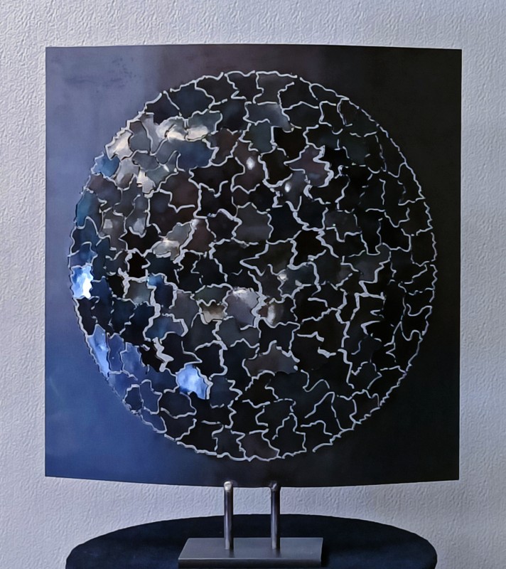 SECHERESSE, sculpture acier présentée à GENEVE en SUISSE.