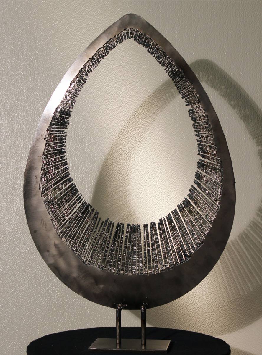 Regardez des SCULPTURES CONTEMPORAINES en METAL visibles à MARSEILLE et au S'MART de AIX