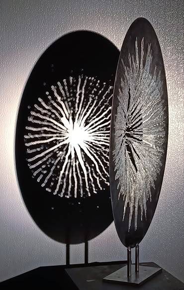 De l'acier en FUSION pour créer cette sculpture exceptionnelle de simplicité exposée à LYON.