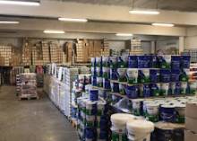 FOURNISSEUR de COULEURS  très gros stock, on en voit de toutes les couleurs de NÎMES. NIMES COLOR DECO